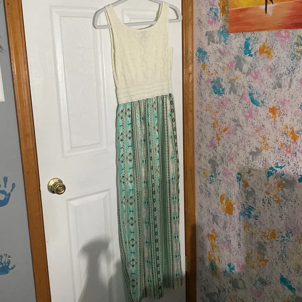 Maxi Dress - Picture 4 of 5
